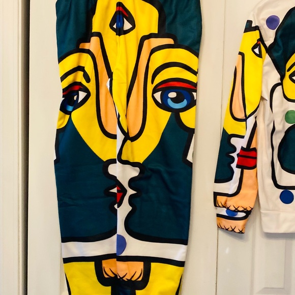 2pc Sweat suit Picasso print - Picture 8 of 12